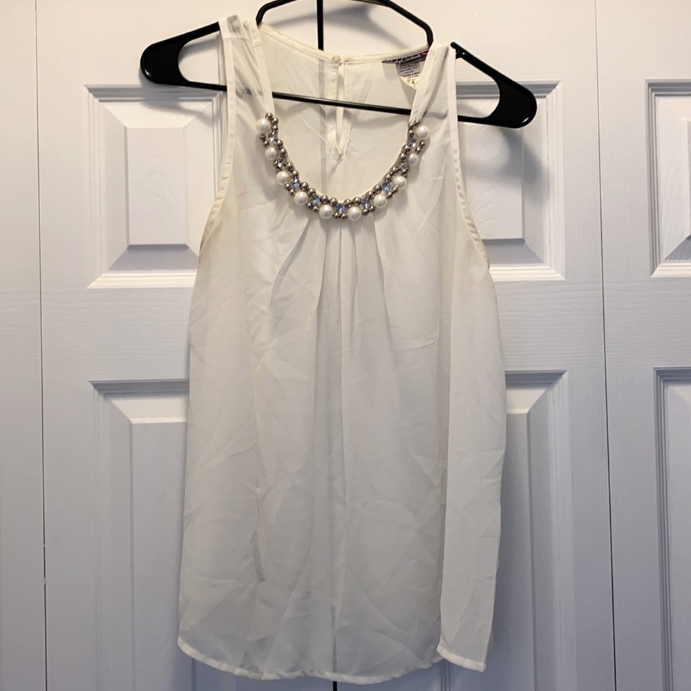 Body Central White Work Tank Top